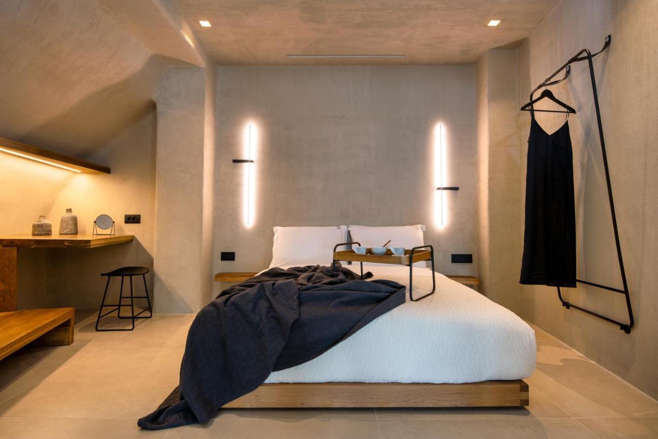 Iota Monocave By Thireon Villa เอีย ภายนอก รูปภาพ